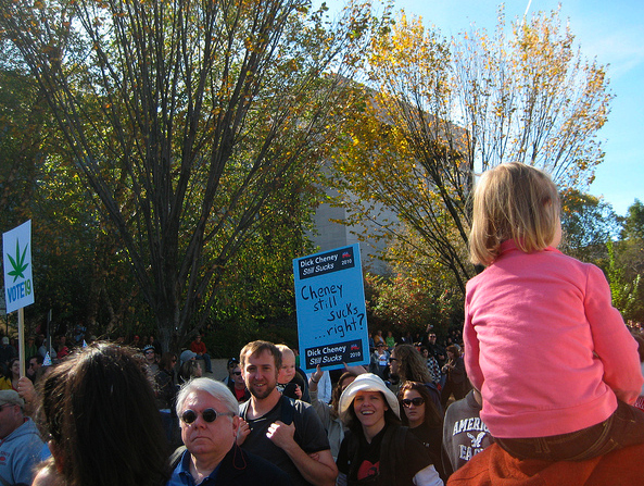 Dick Chenny Still Sucks