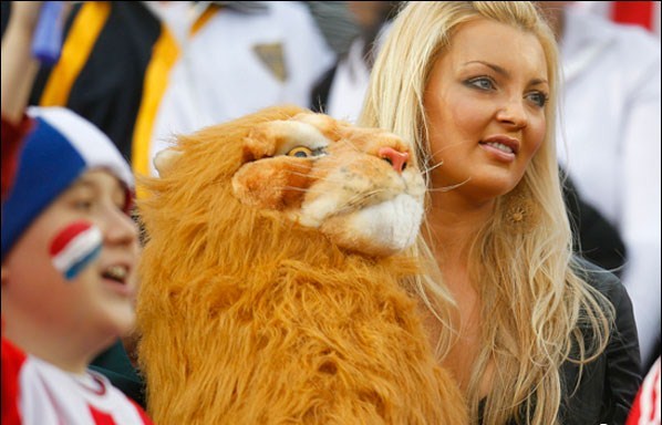 Hummm Lady Which Game Is This 